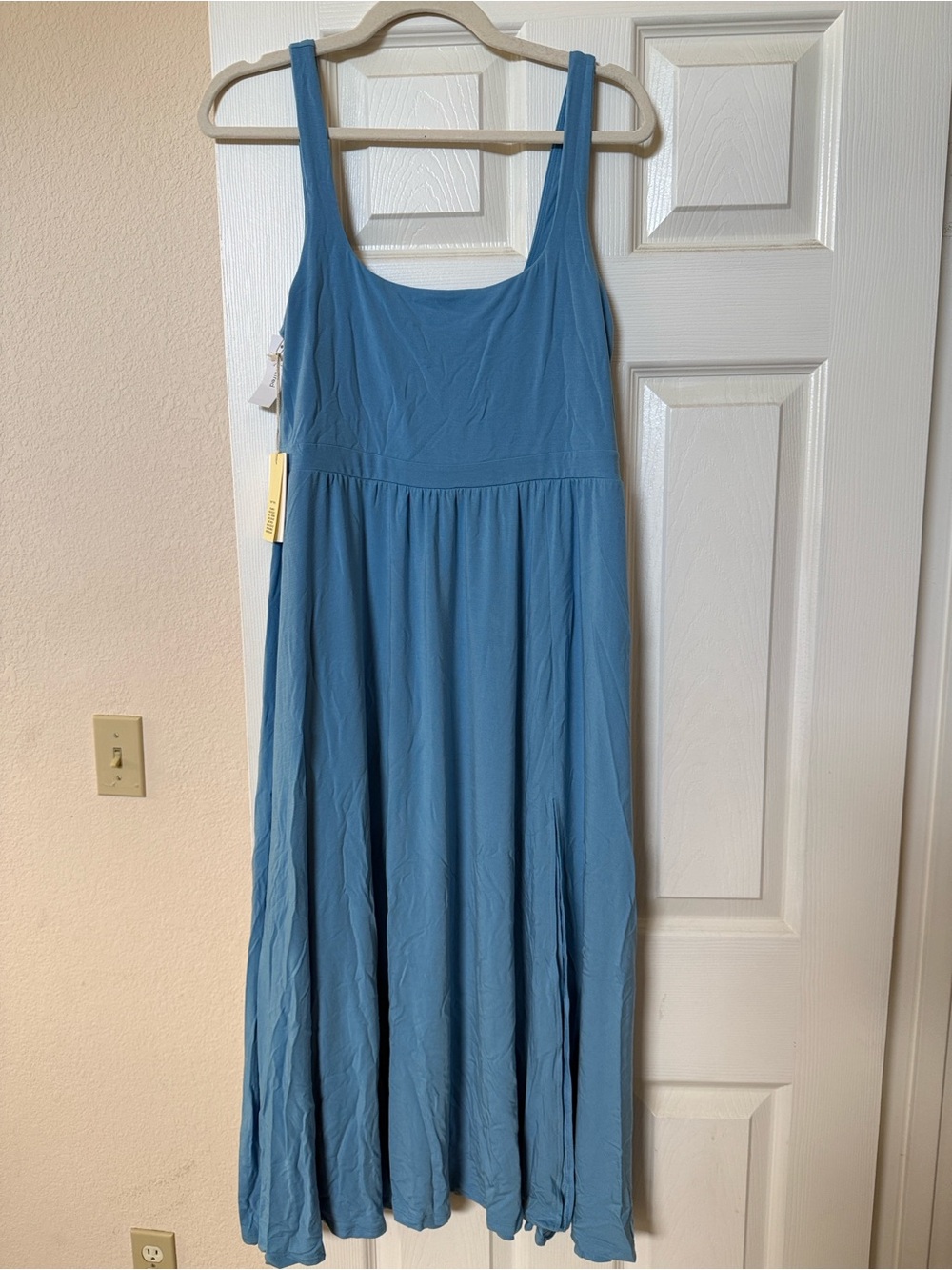 Aritzia Blue Scoop Neck Sleeveless Midi Dress